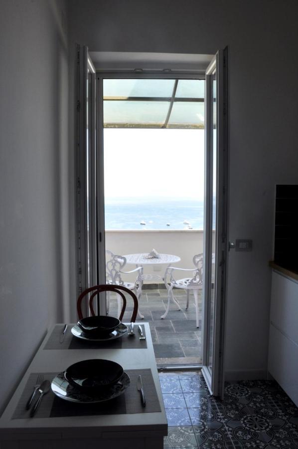פרוסידה Calise Guest House מראה חיצוני תמונה