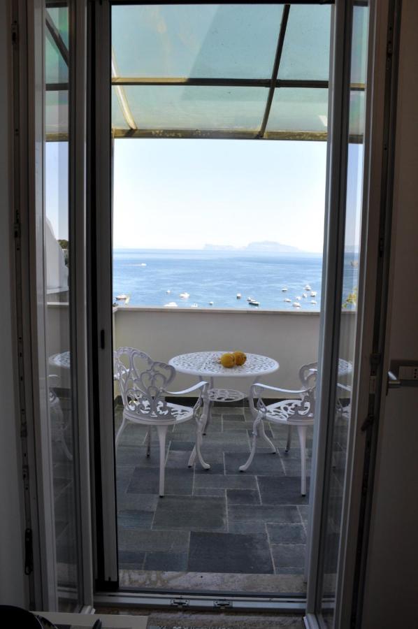 פרוסידה Calise Guest House מראה חיצוני תמונה