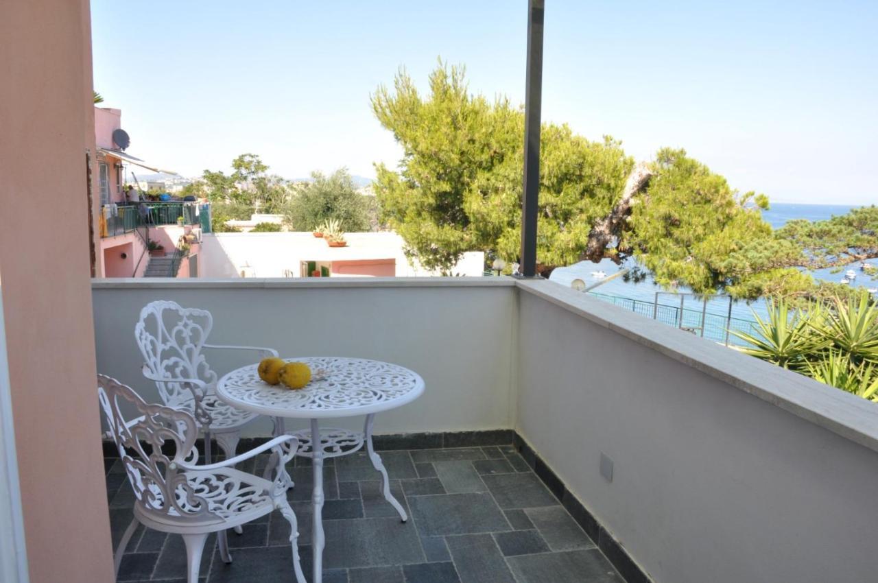 פרוסידה Calise Guest House מראה חיצוני תמונה